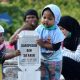 Memelihara anak yatim adalah amal yang menjamin surga.