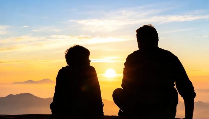 Ayah, Ini Tanggung Jawabmu pada Anak Laki-laki