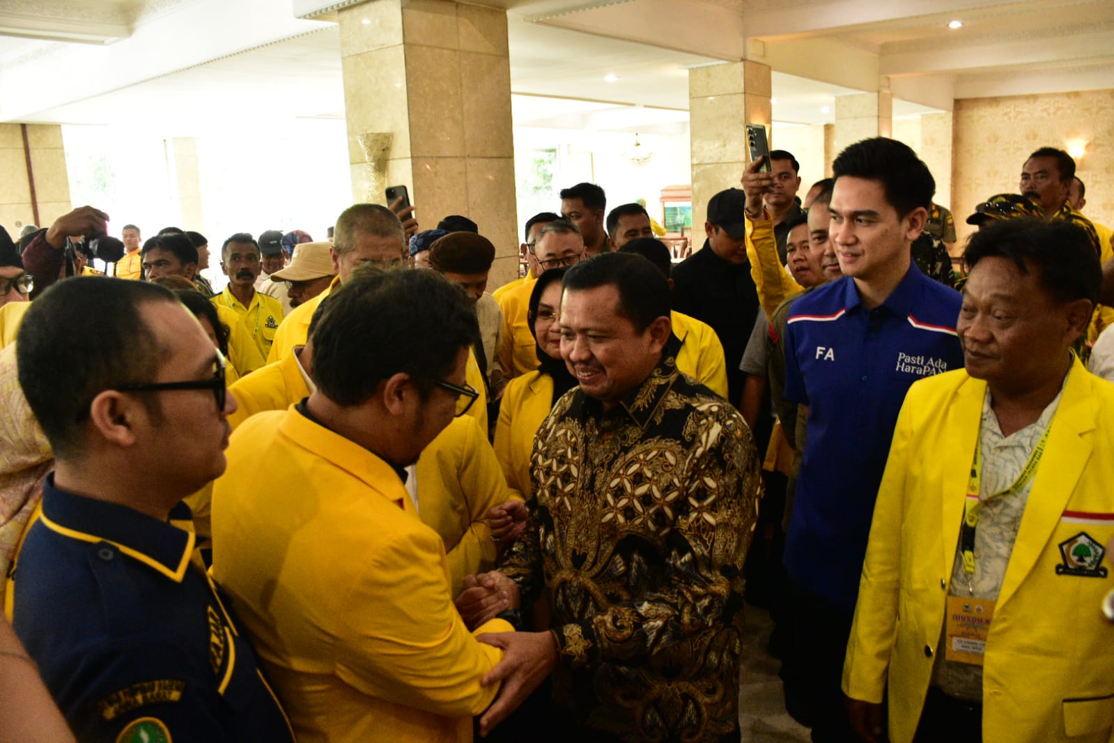 Bupati Sumedang Dony Ahmad Munir saat menghadiri Musda XI DPD Partai Golkar Kabupaten Sumedang.