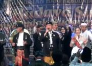 Dikukuhkan Jadi Panglima Sunda, Suara Emas Jenderal Dudung Hipnotis Audiens!