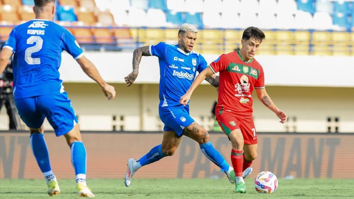 Pertandingan Persib di Liga BRI
